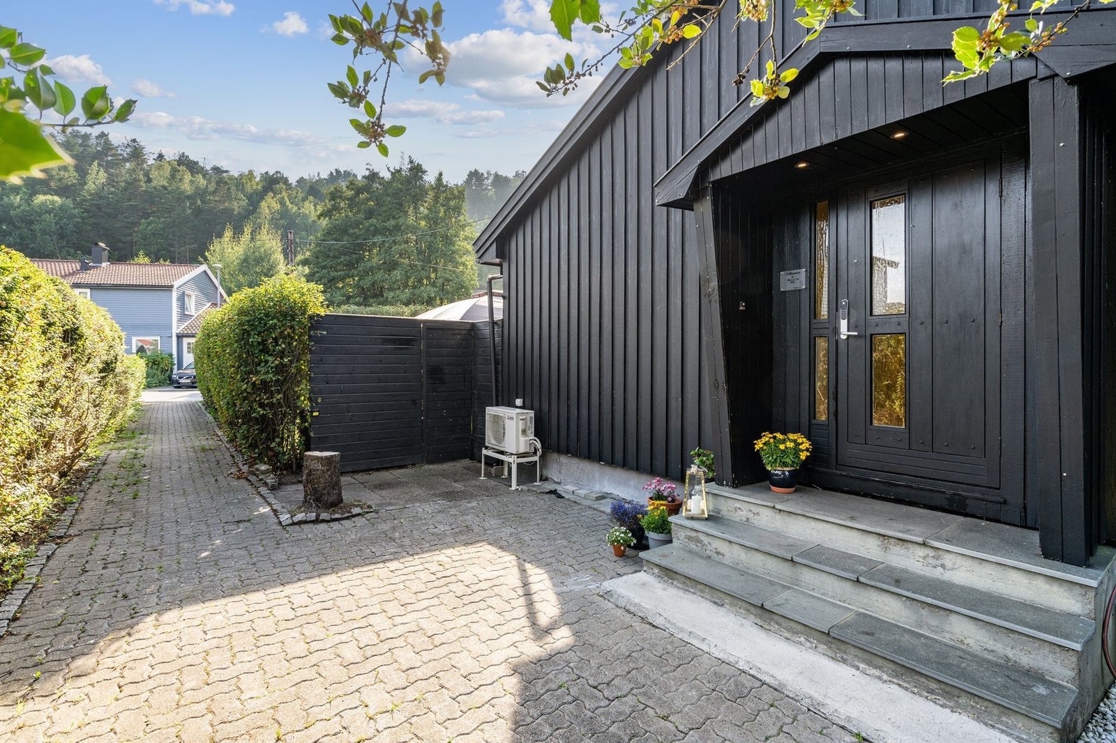 Inngangsparti Galleribilde