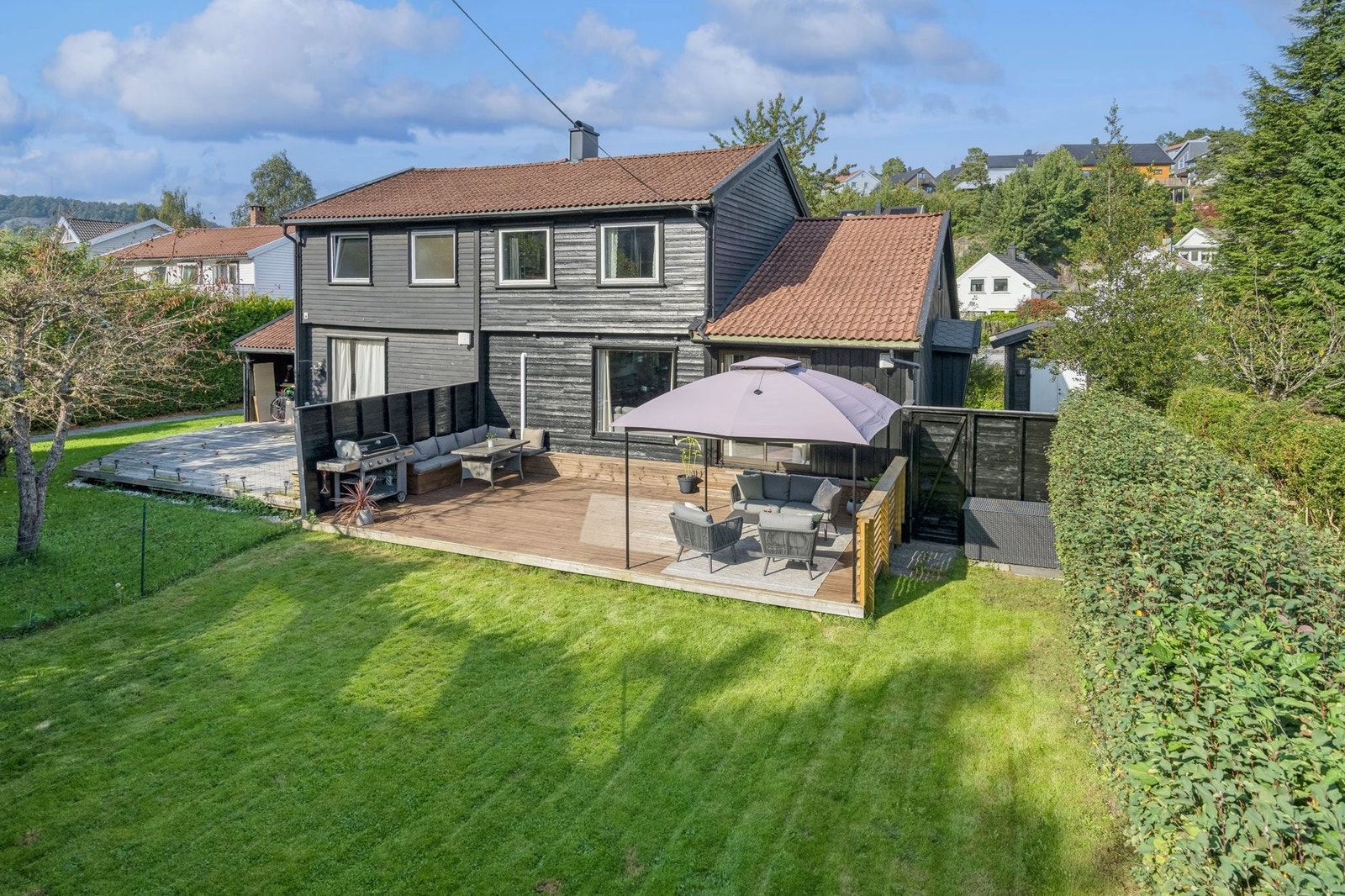 Pent opparbeidet uteareal Galleribilde