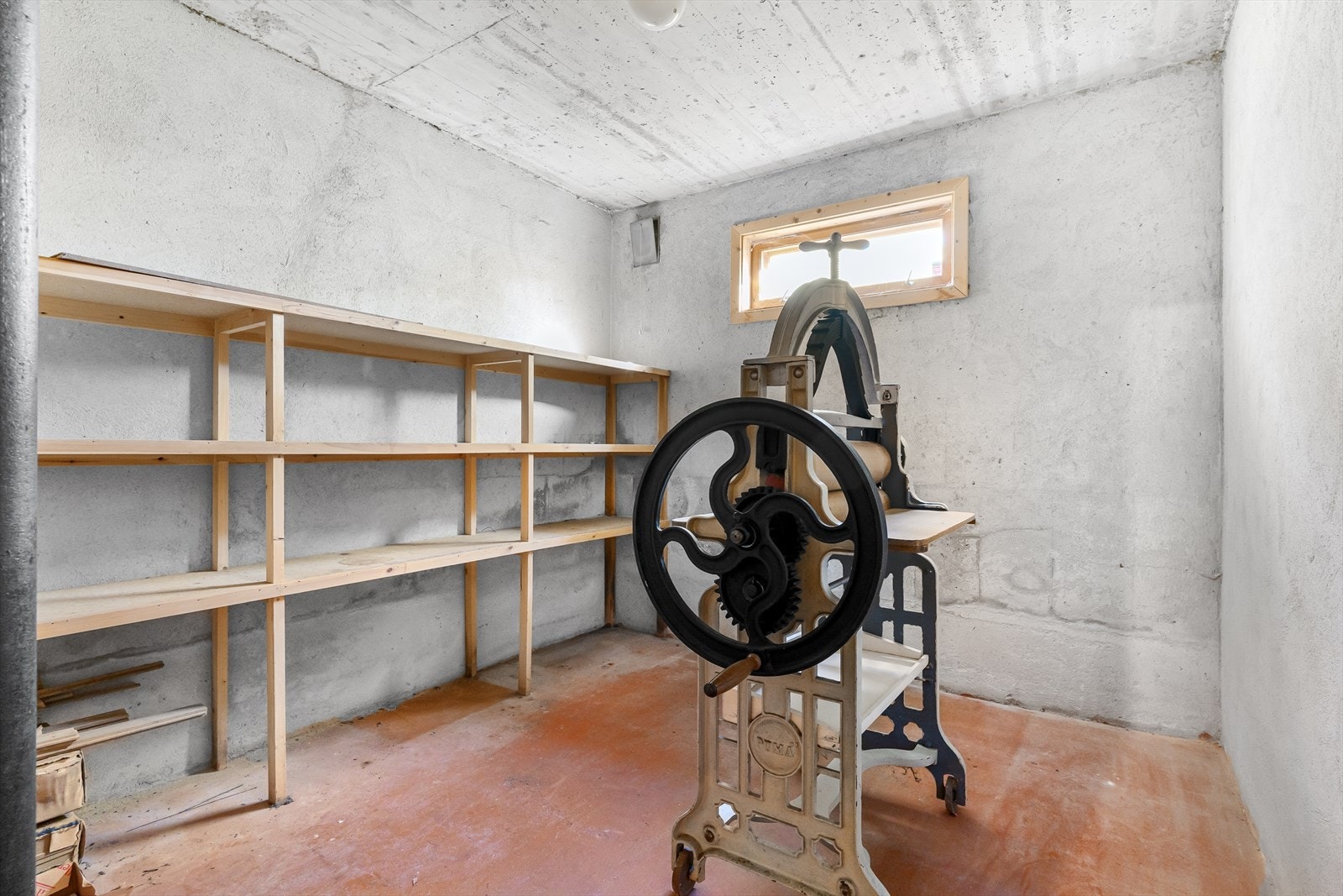 Boligen har godt med lagringsplass. Galleribilde