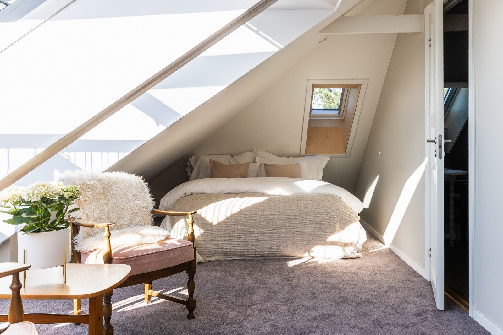 Loftsetasjen har et gulvareal på 37,5 kvm. Galleribilde