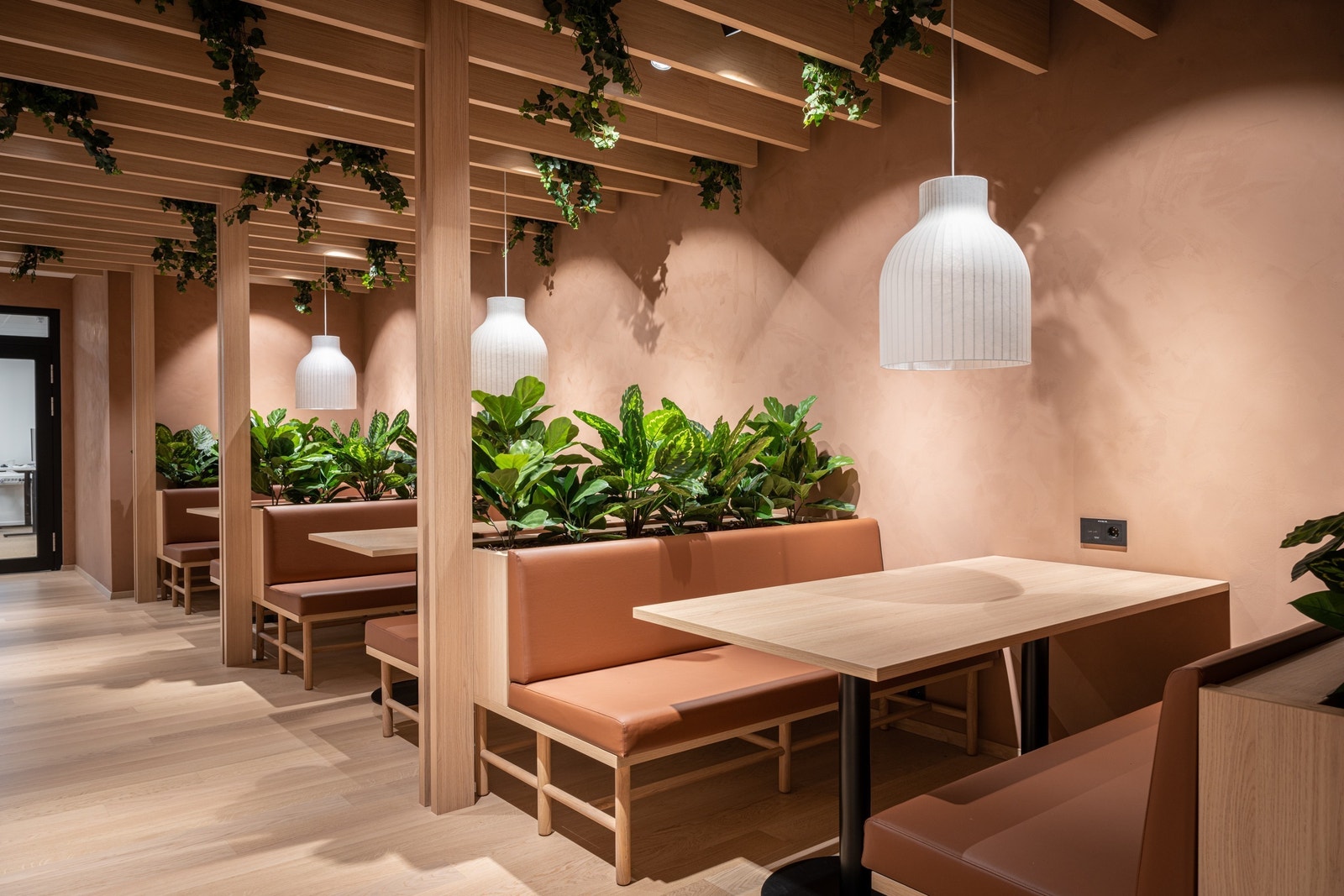 Båser til lunsj, uformelle møter eller arbeid Galleribilde