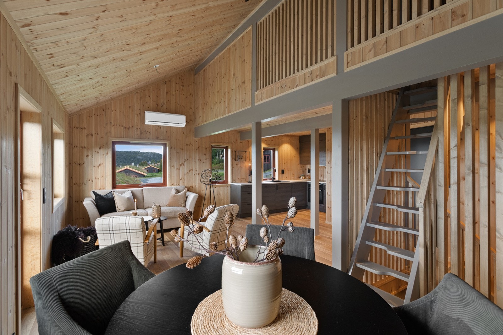 Privatmegleren har nå gleden av å presentere Vierbu 11A - En totaloppusset halvpart av tomannshytte med attraktiv beliggenhet på Vierli Galleribilde