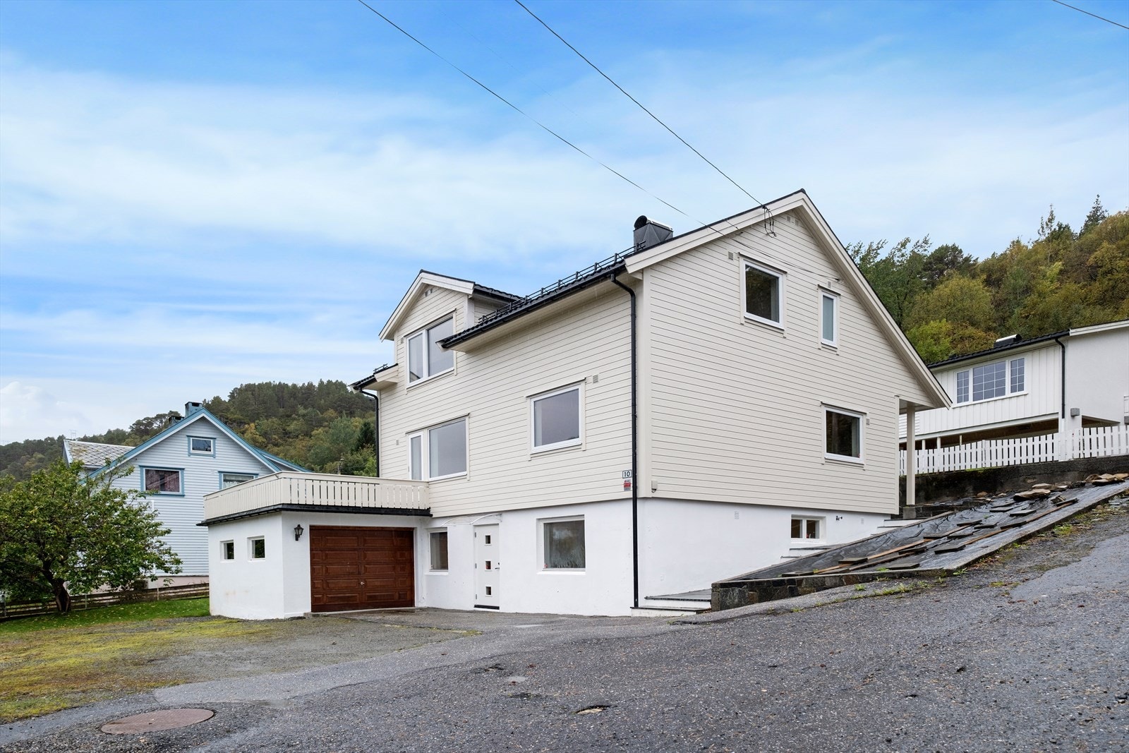 Våghallvegen 10 | Presenteres av eiendomsmegler MNEF Terje Hoel, Notar Galleribilde