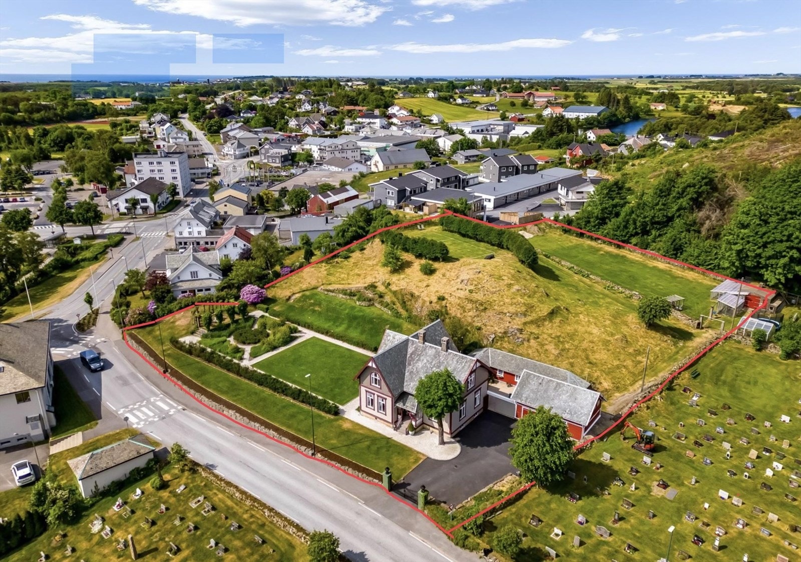 Tomtegrensene er en illustrasjon og kan ikke kontrollmåles. Galleribilde