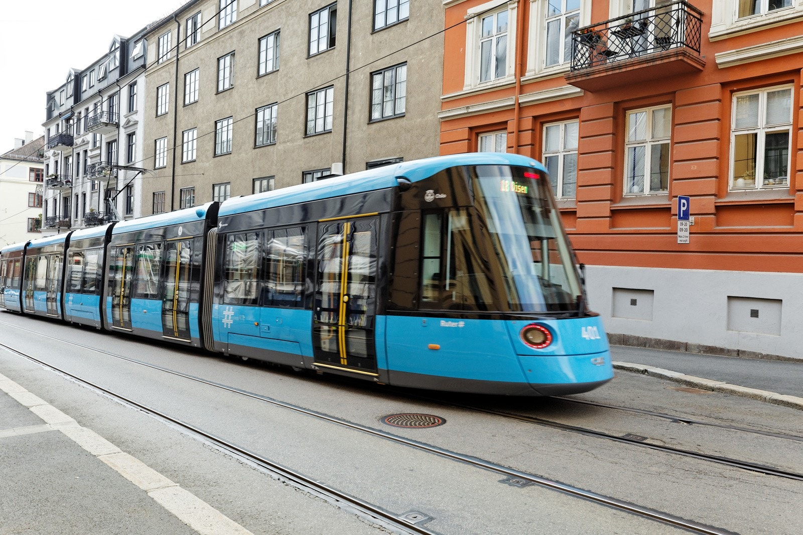 Utbredt kollektivtilbud tar deg rundt om hovedstaden Galleribilde