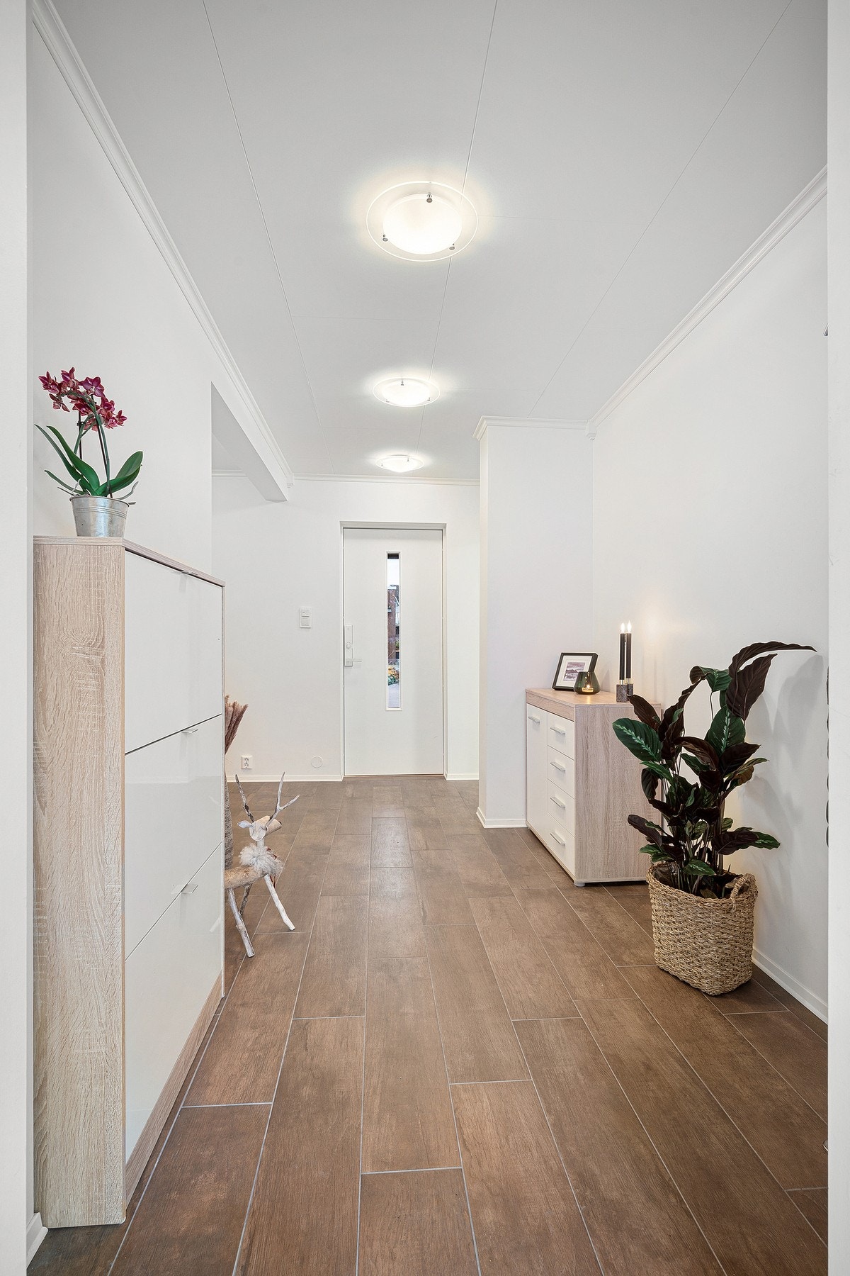 Gang i 1.etasje Galleribilde
