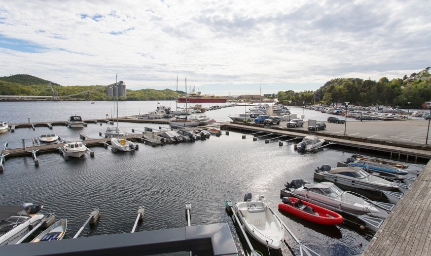 Her kan man sitte med `tean i tanga`. Galleribilde