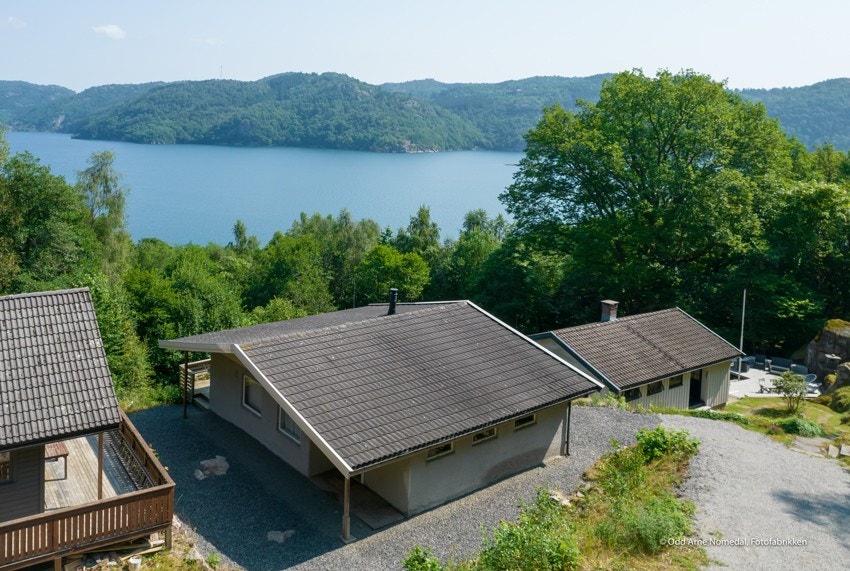 Utsikt fra veien bak hytten Galleribilde