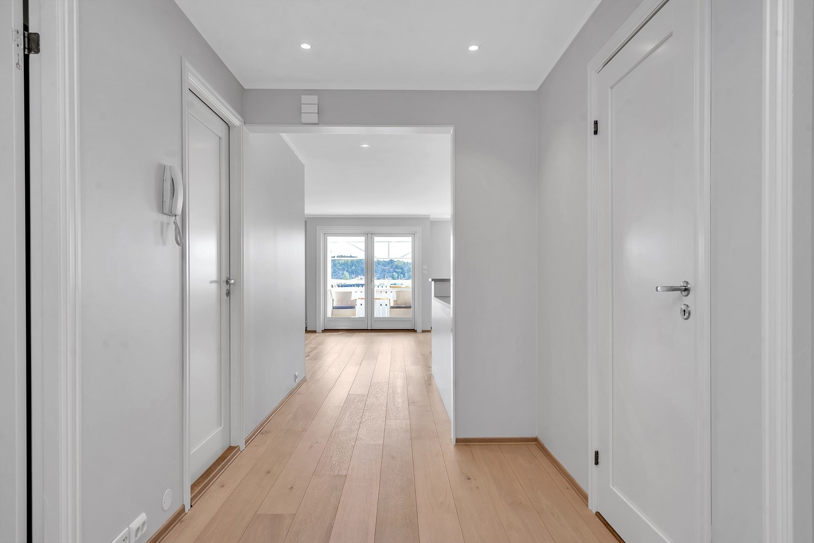 Hall/gang Galleribilde