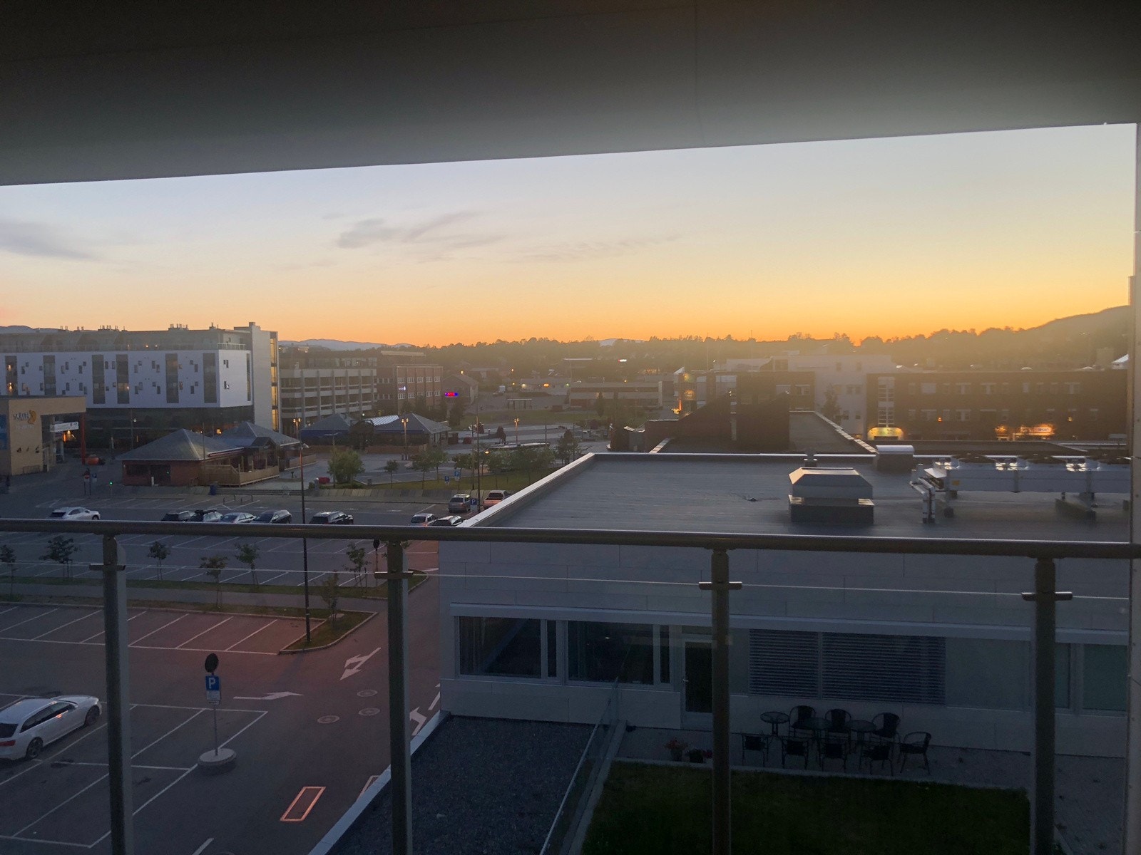 Utsikt fra leiligheten på sommeren Galleribilde