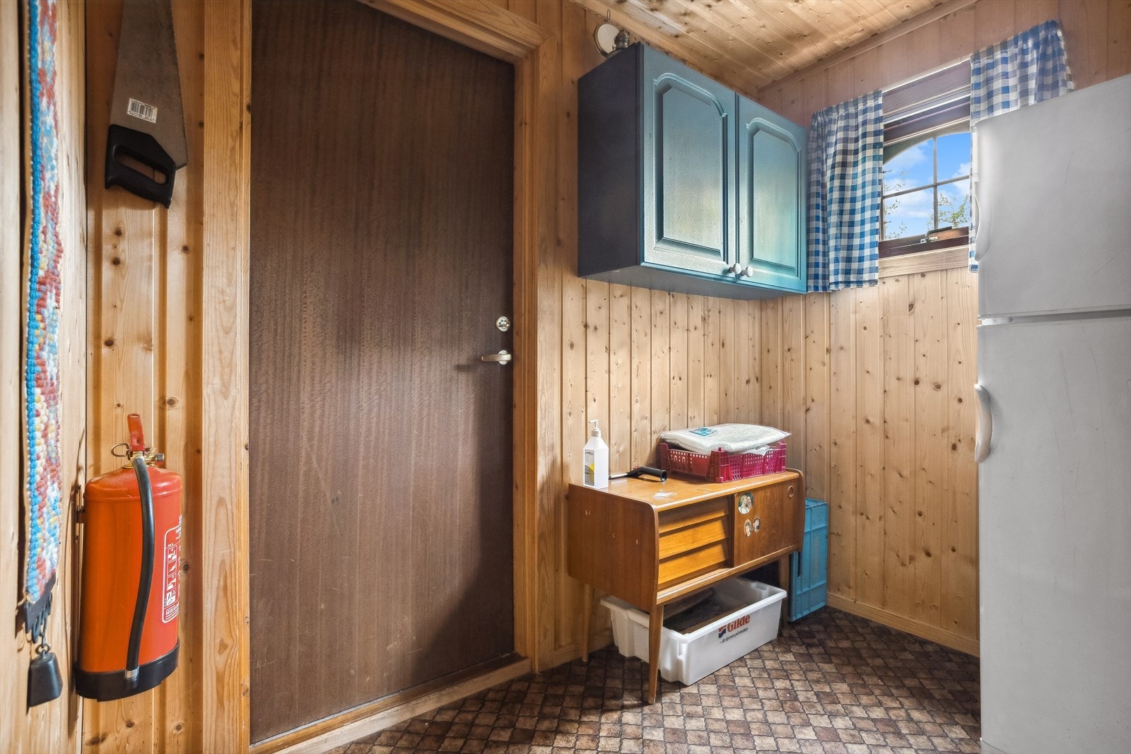 Velkommen inn til hyttevisning i Åstveitveien 419. Galleribilde