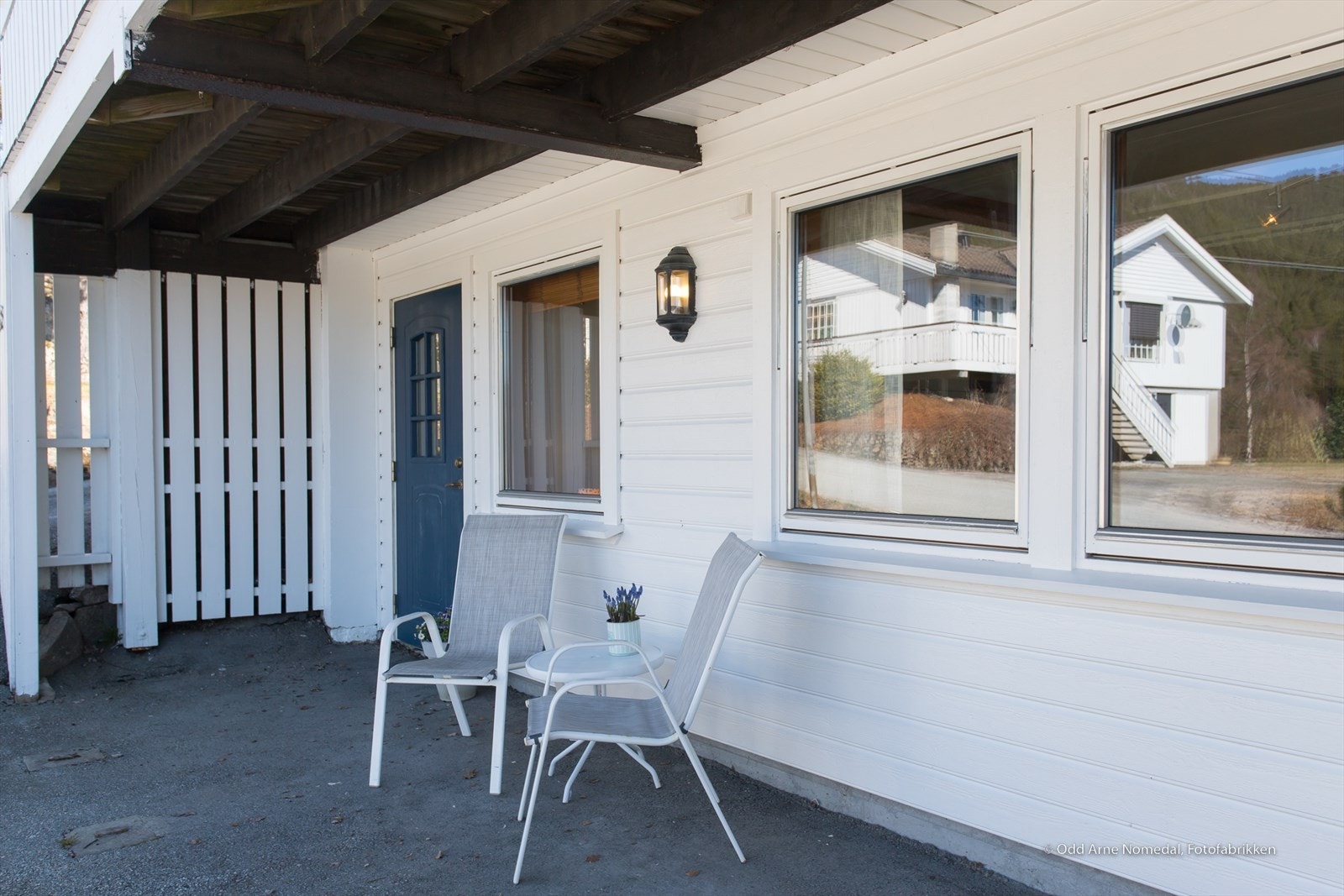 Inngang til hybel i underetg. Galleribilde