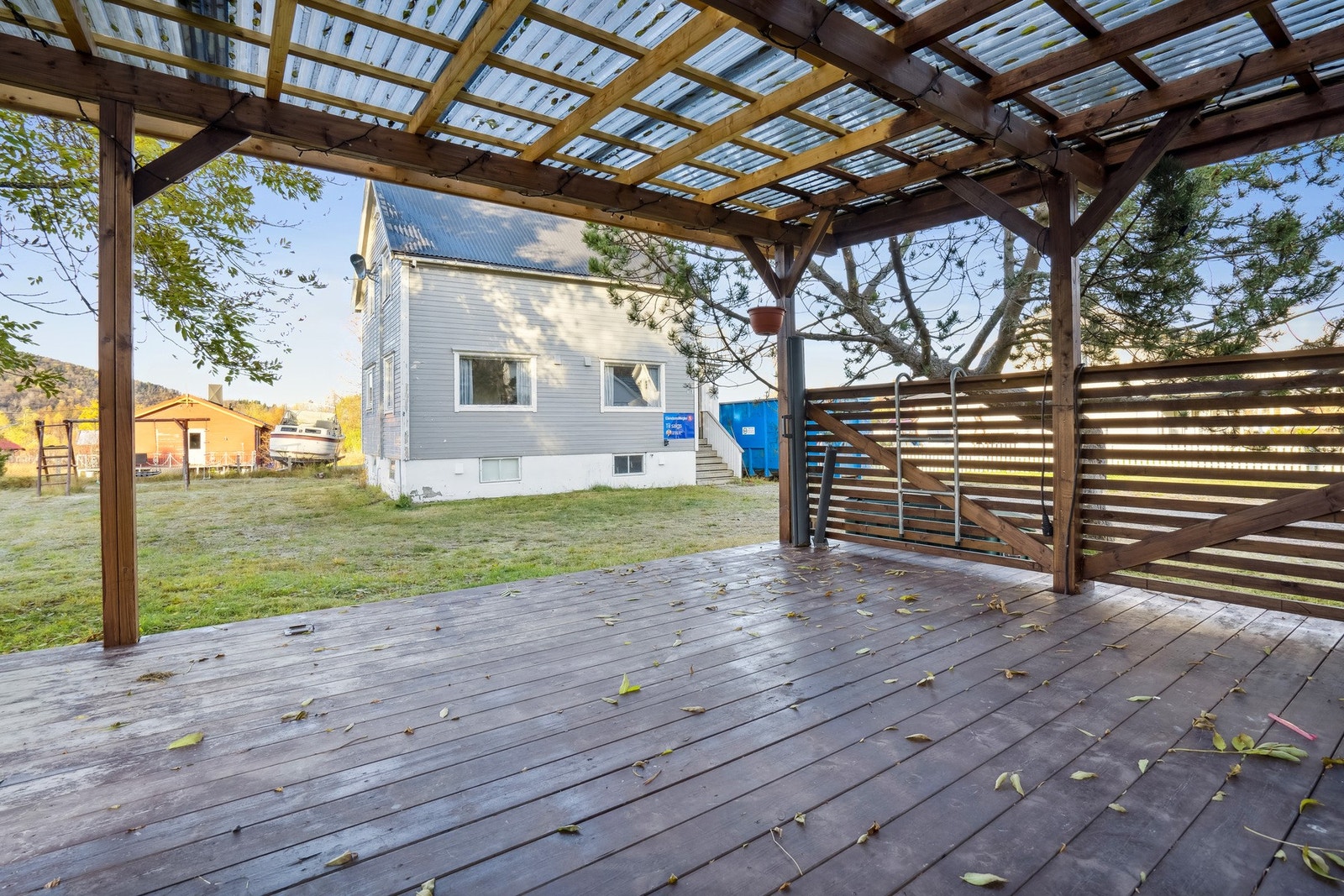 Pergola er ny i 2021 og er et flott samlingspunkt for familien på finværsdager. Galleribilde