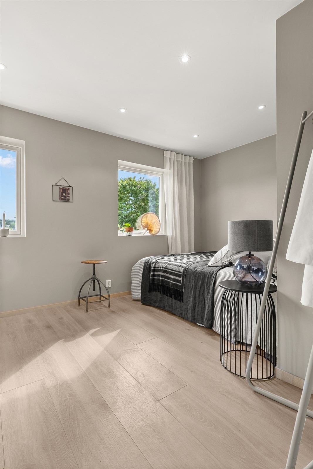 Meget romslig hovedsoverom. Galleribilde