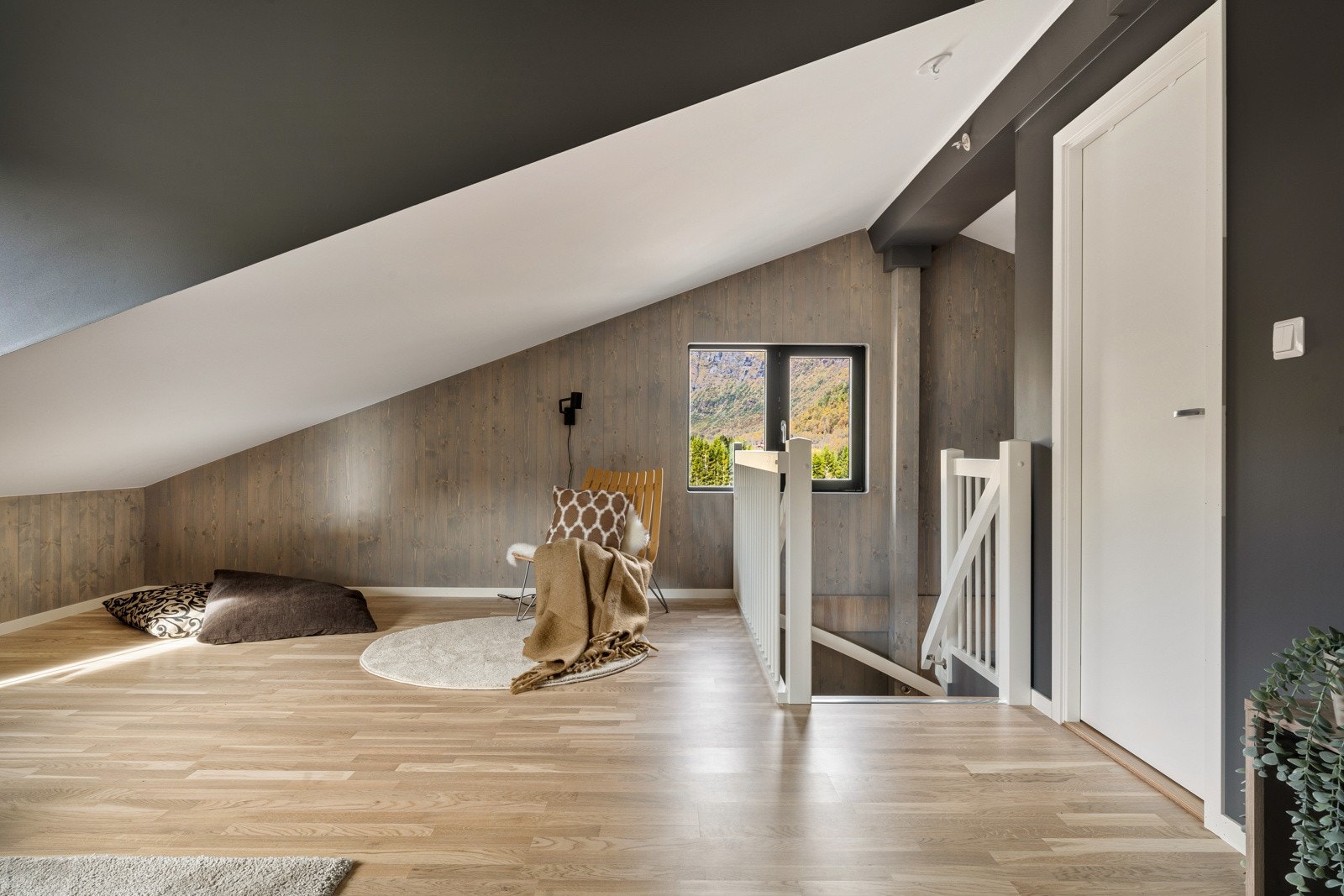 Noen leiligheter vil ha tilkomst til meget trivelig hems Galleribilde