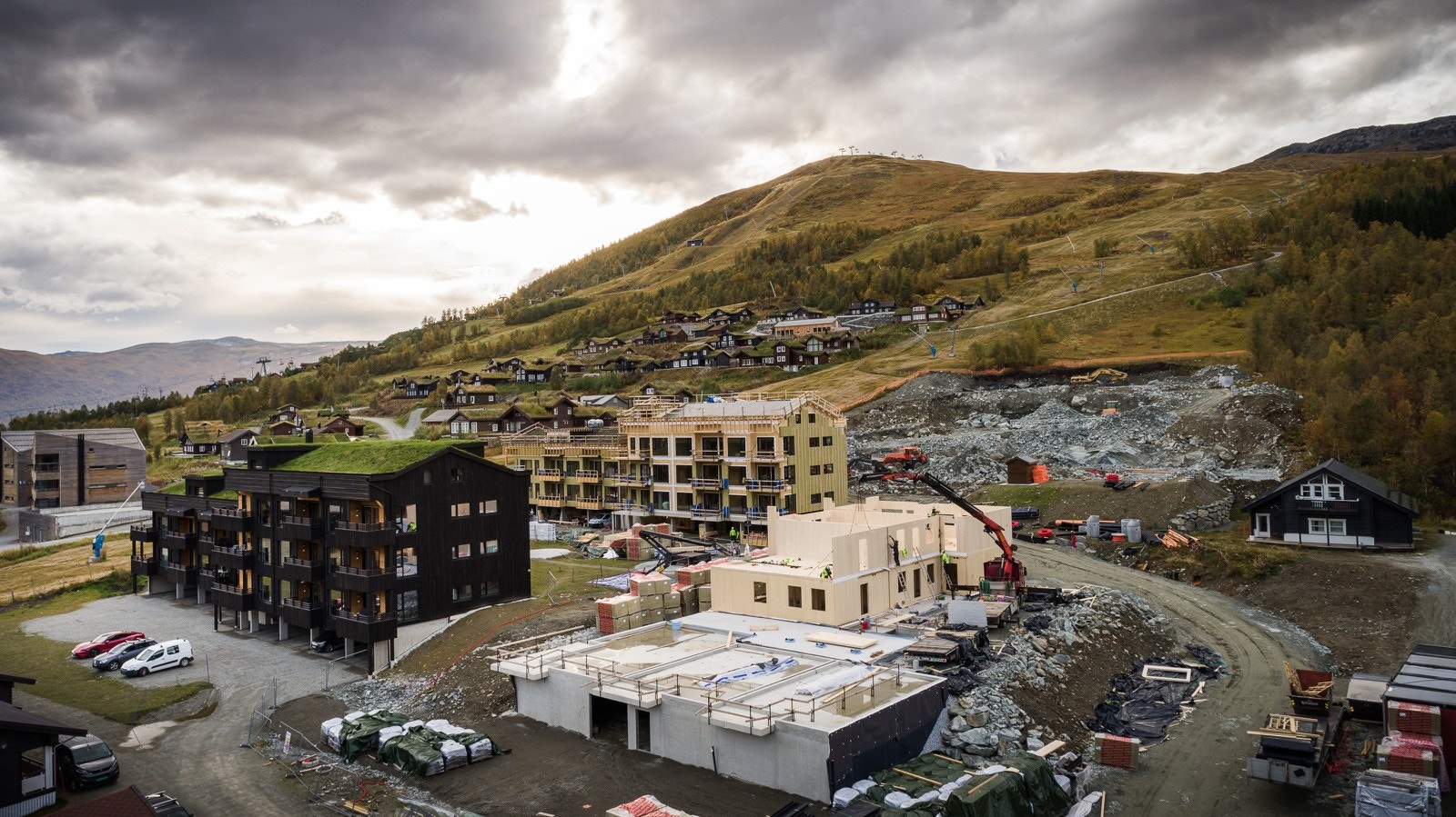 I Helgatunlia har man skitrekk i umiddelbar nærhet Galleribilde