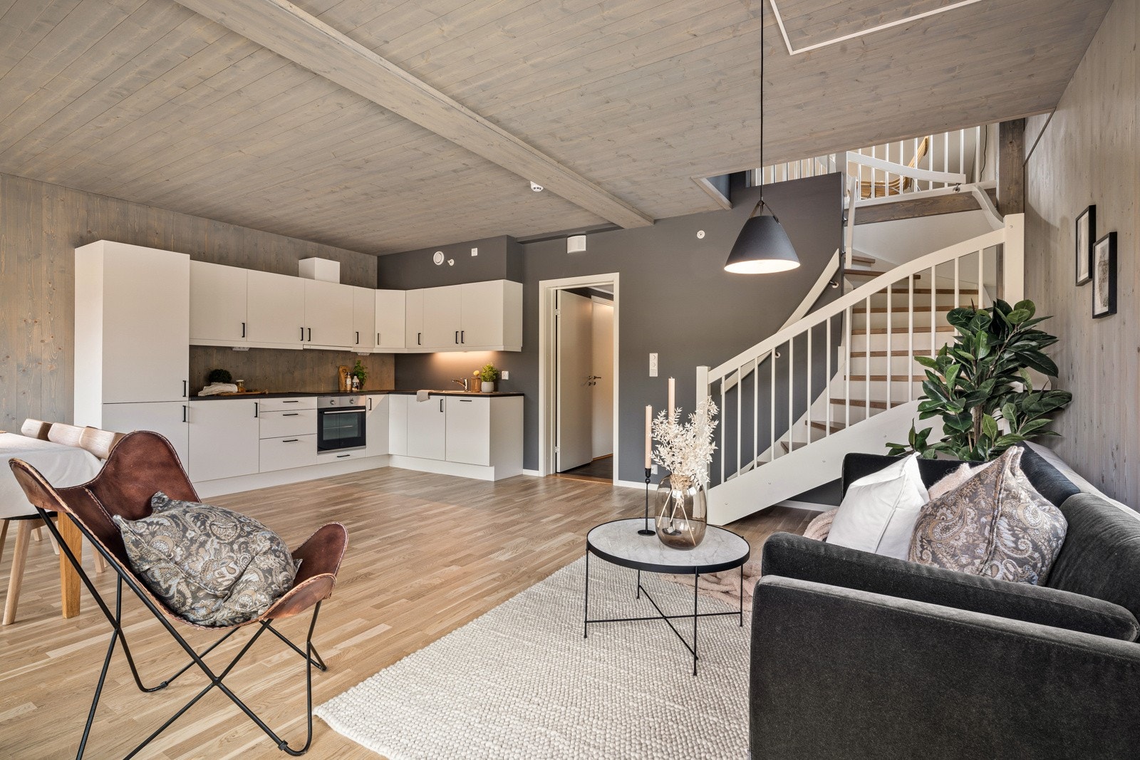 Kjøkkenet leveres av Sigdal Galleribilde