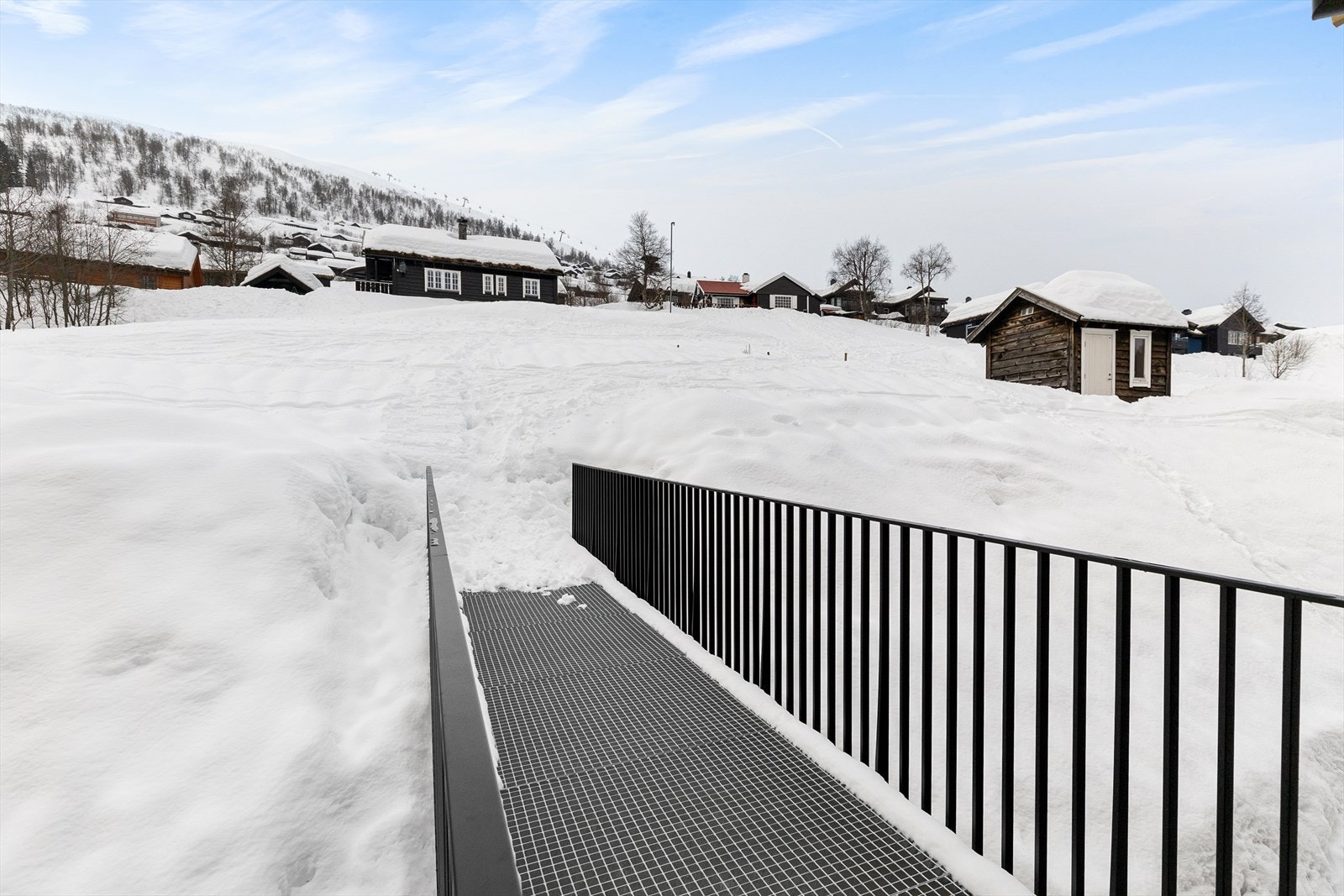 Egen bro direkte til langrennsløypen! Galleribilde