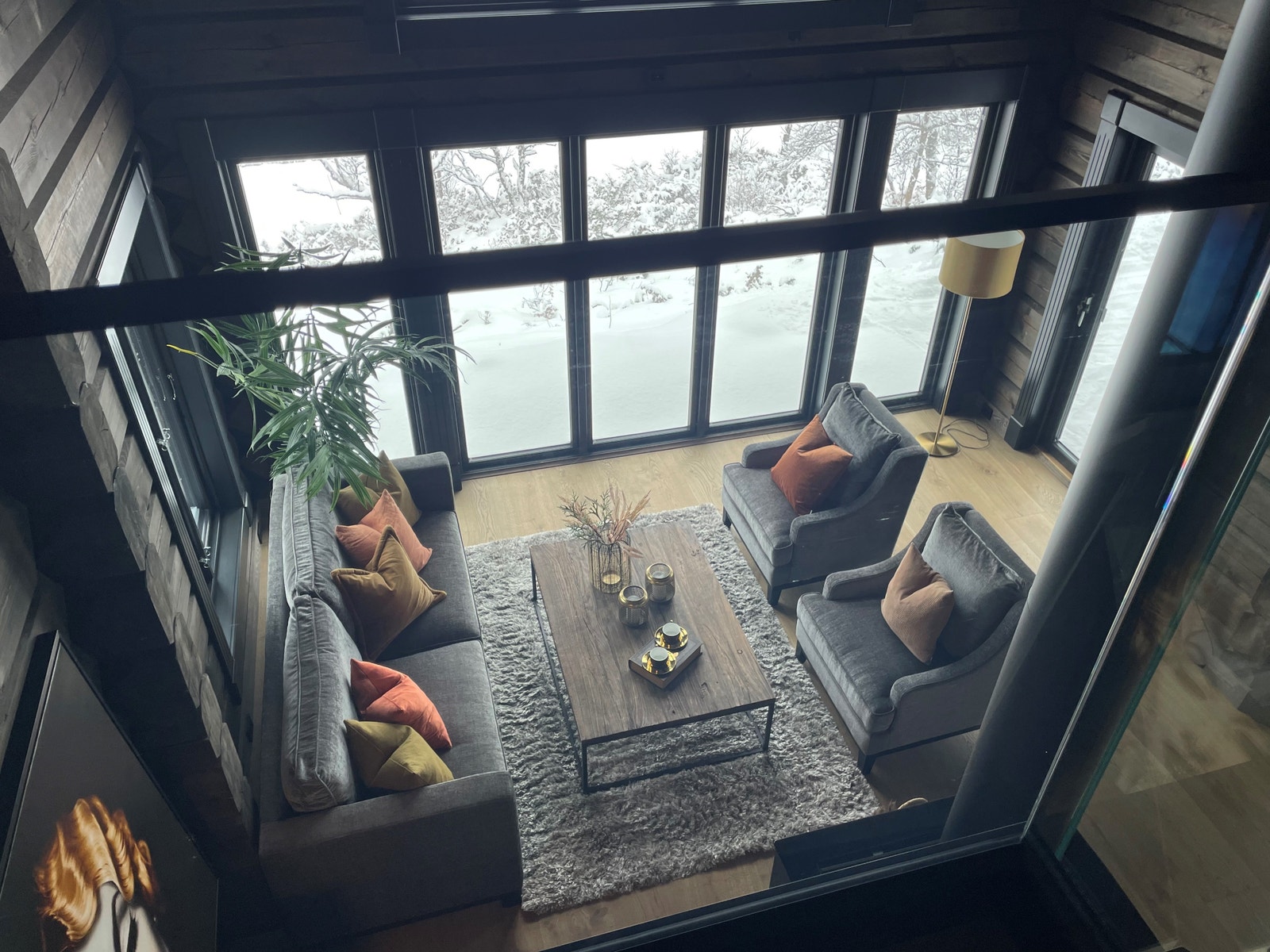 Alternativt laftehytte og modell Uvdal- høyt under taket i stuen! Galleribilde