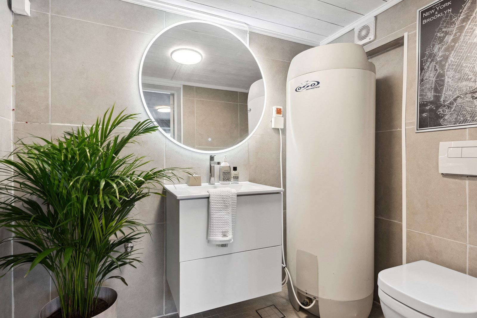 Baderom i kjelleretasjen fra 2022 Galleribilde