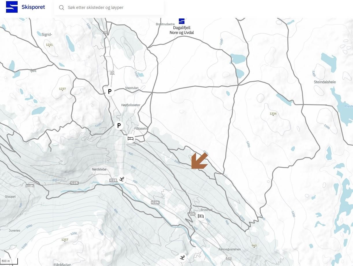 Området byr på mange mil preparerte løyper, her kan man begynner turen på egen tomt Galleribilde