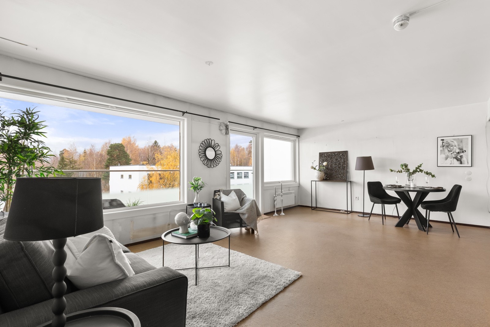 Stuen kan lett sonemøbleres Galleribilde