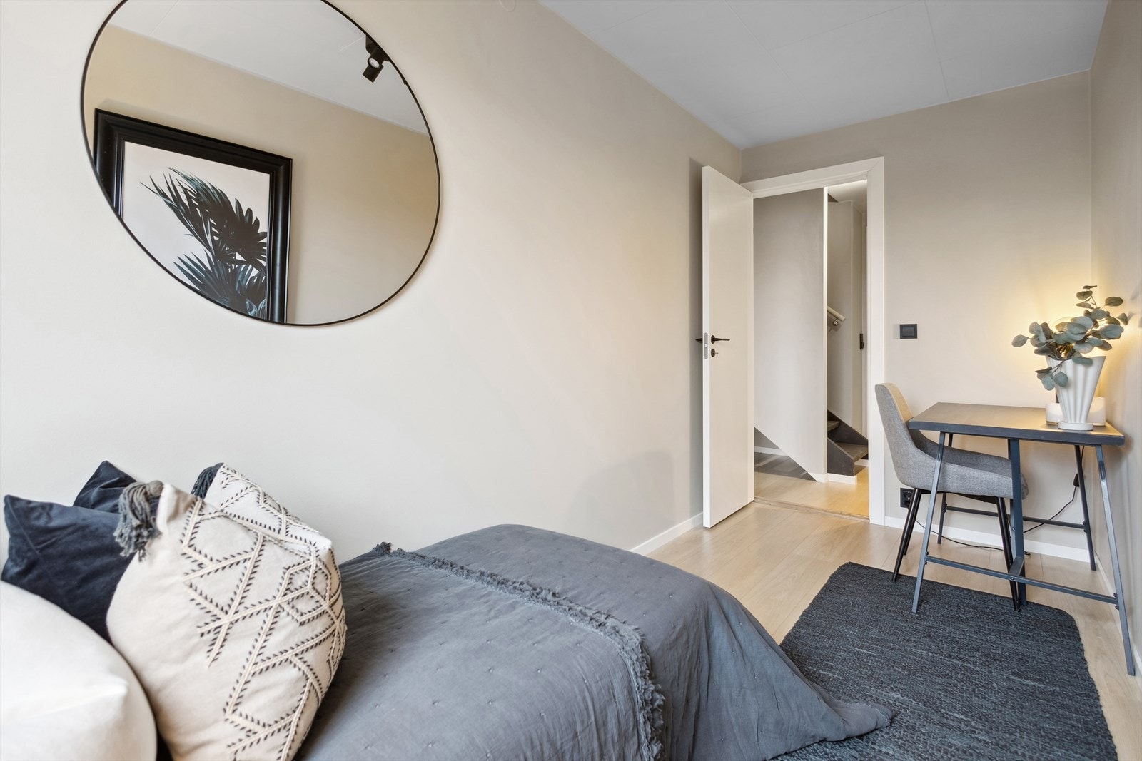 Gjesterom, barnerom og/eller kontor. Galleribilde