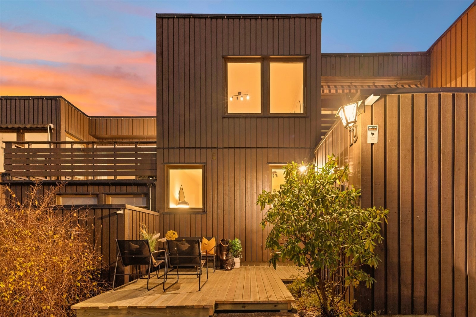 Husene er tegnet av arkitektene Cappelen og Rodahl. Galleribilde