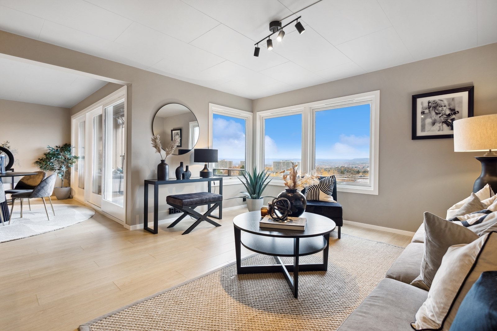 Her kan du følge med på døgnet og årstidene. Galleribilde