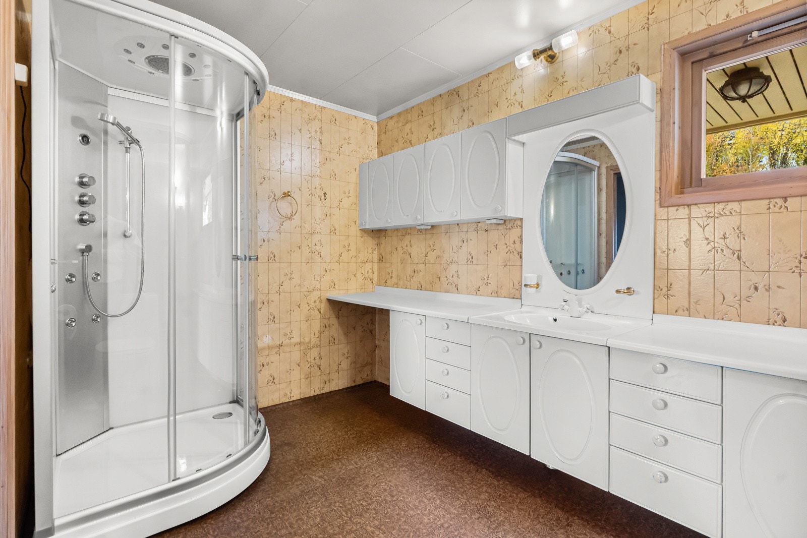 Det er gulvvarme på badet. Galleribilde