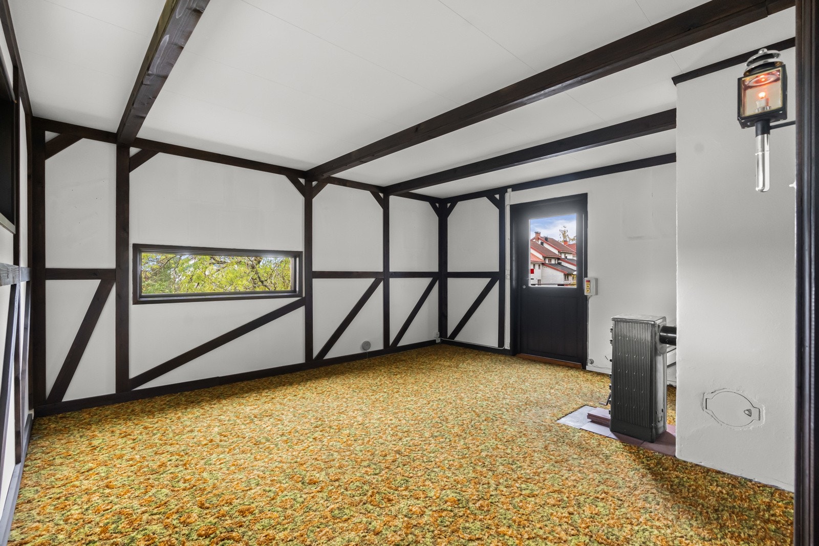 Kjellerstue med mye potensiale. Galleribilde