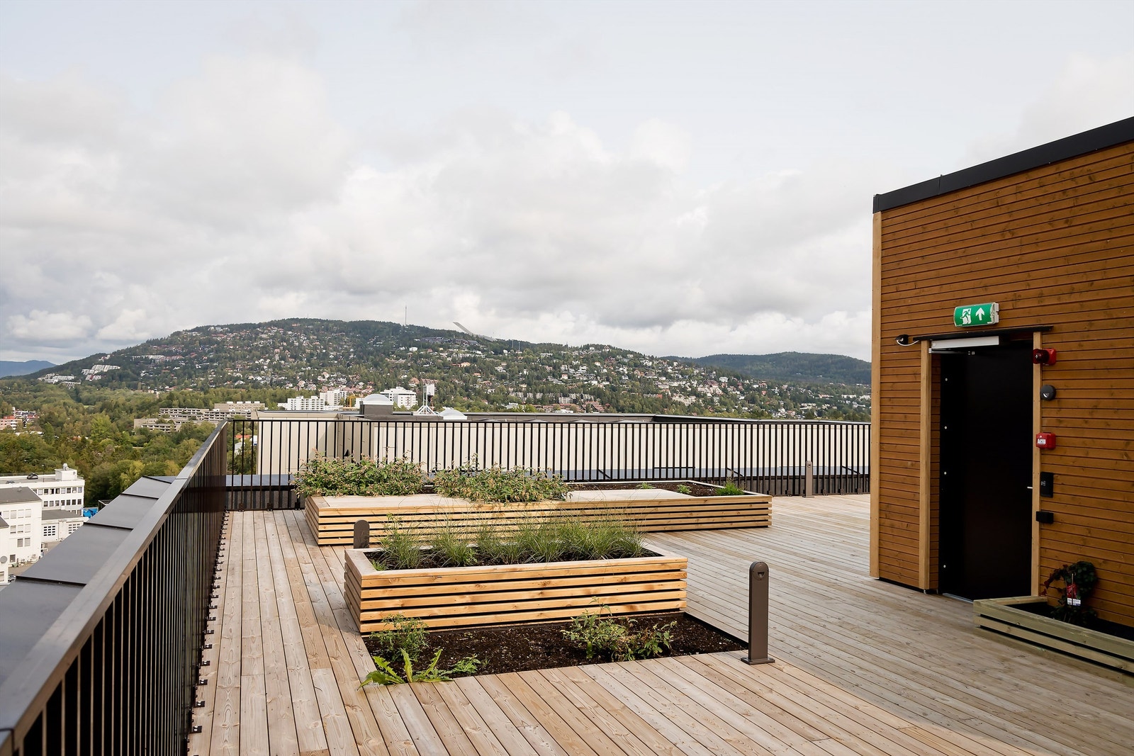 Felles nydelig takterrasse Galleribilde