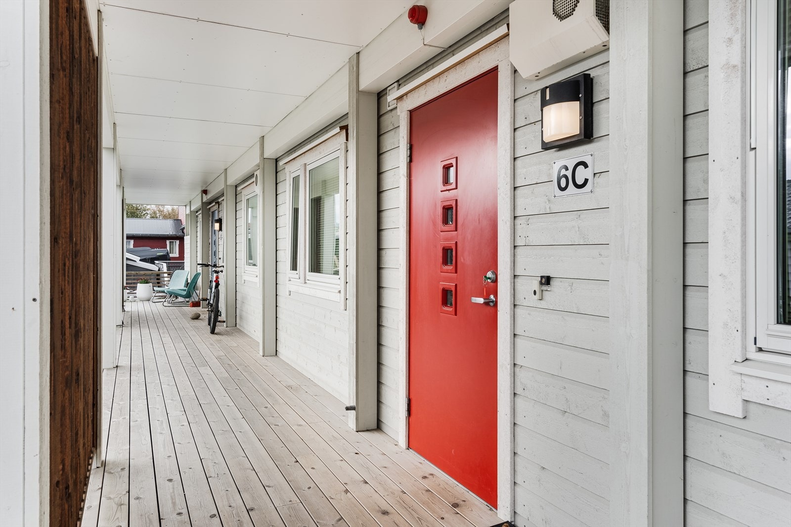 Leiligheten ligger med enkel adkomst i 1. etasje. Galleribilde