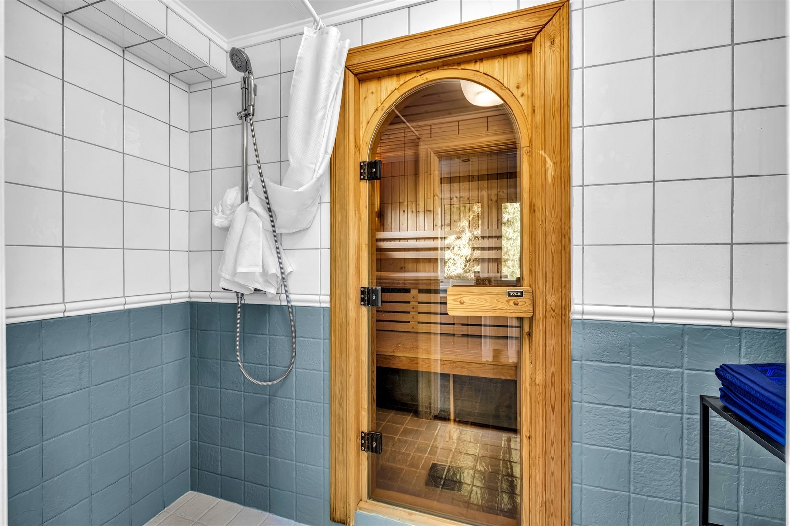 Dusj og badstue. Galleribilde