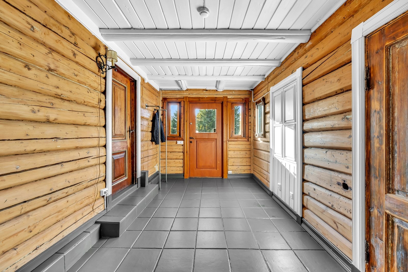 Inngangspartiet. Galleribilde