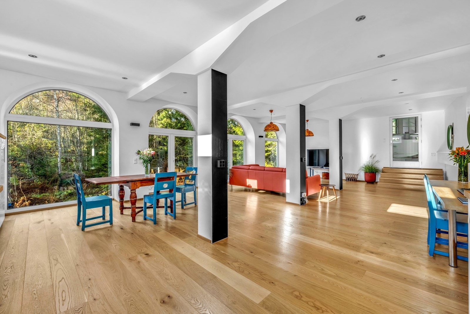 Gildestuen i underetasjen. Galleribilde