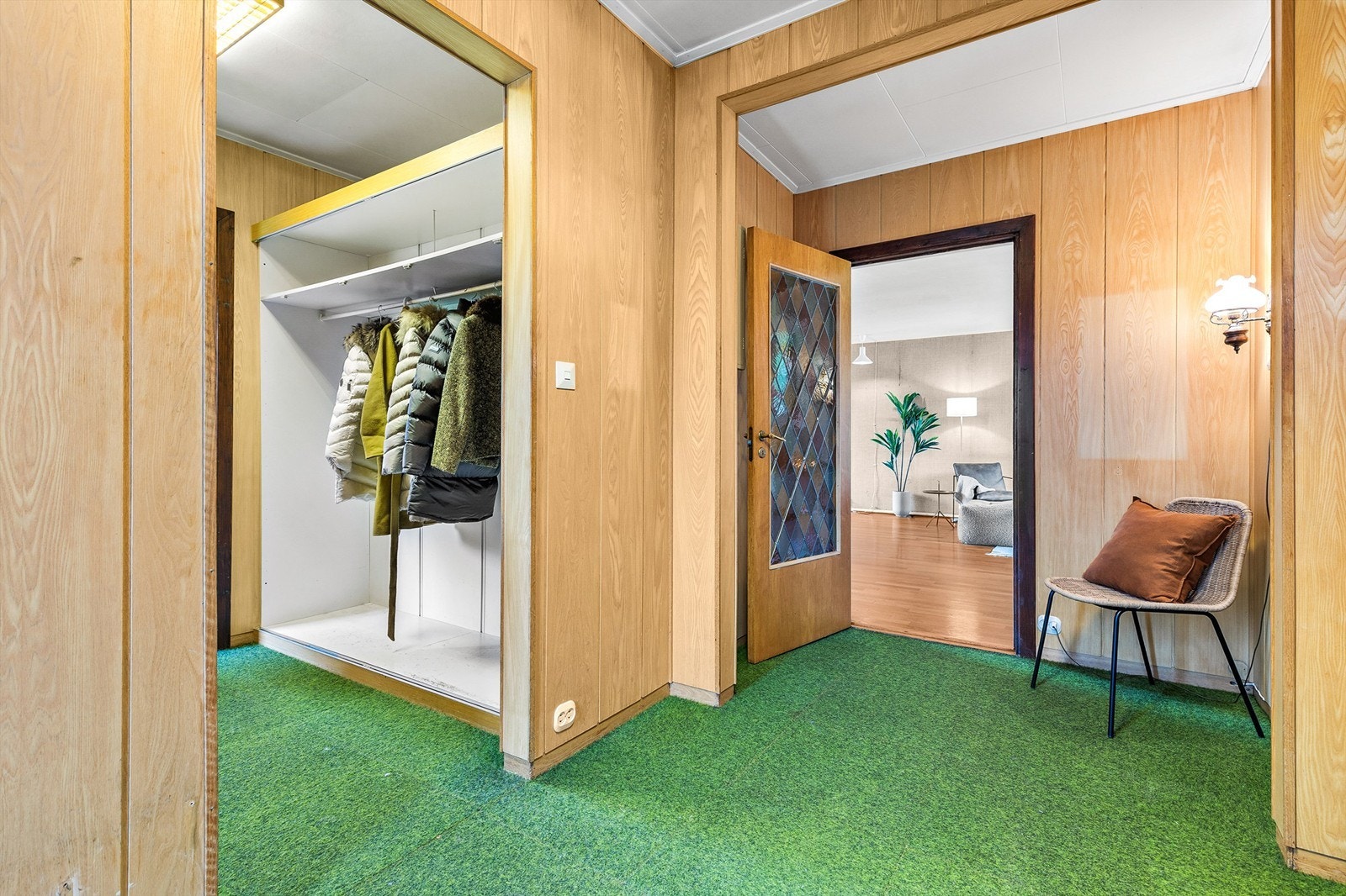 Boligen har en entré av god størrelse Galleribilde