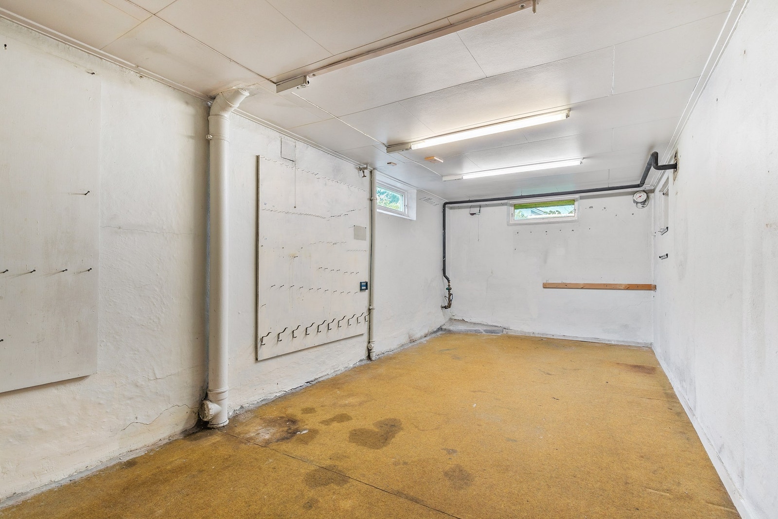 Bod i kjelleretasje Galleribilde