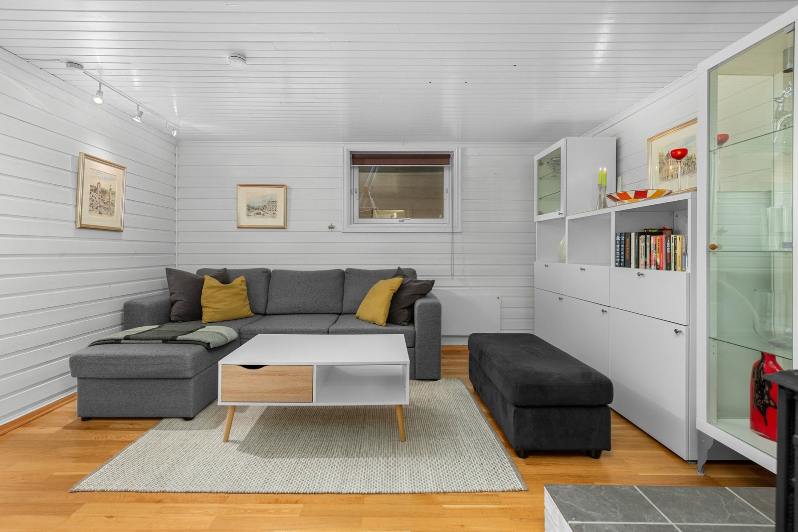 Rom i kjeller som benyttes som kjellerstue Galleribilde
