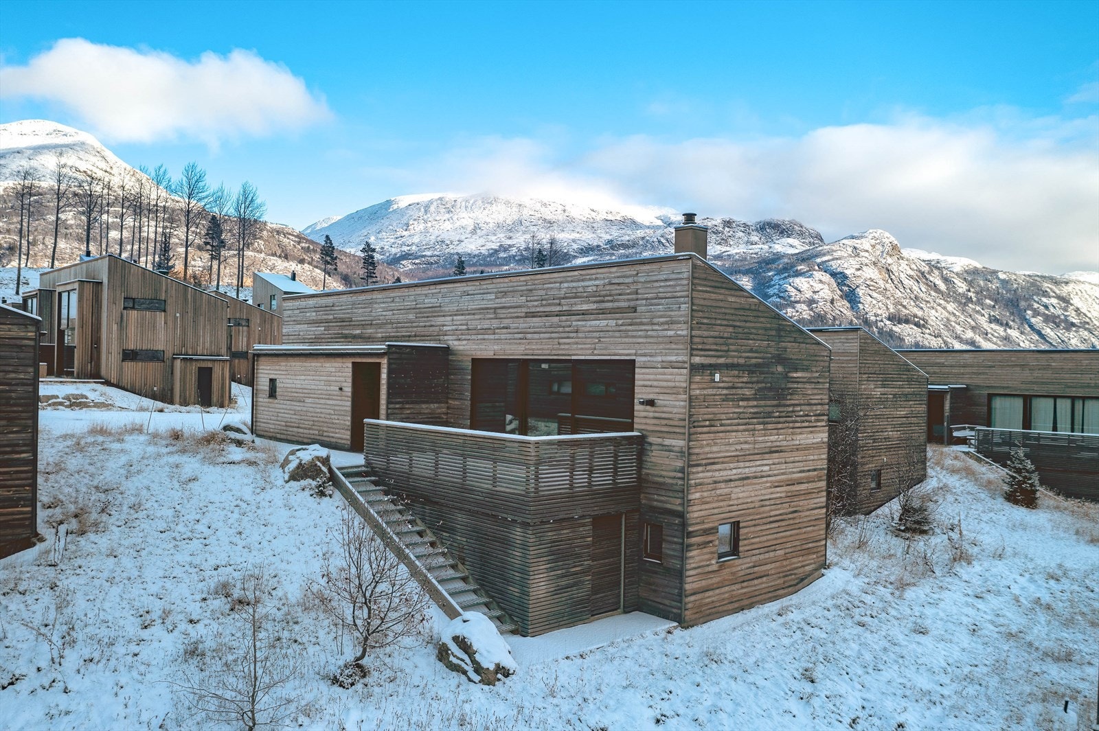Fjellmegleren ønsker velkommen til Tottelie 11 - En perfekt fritidsbolig for den aktive familien sommer som vinter! Galleribilde