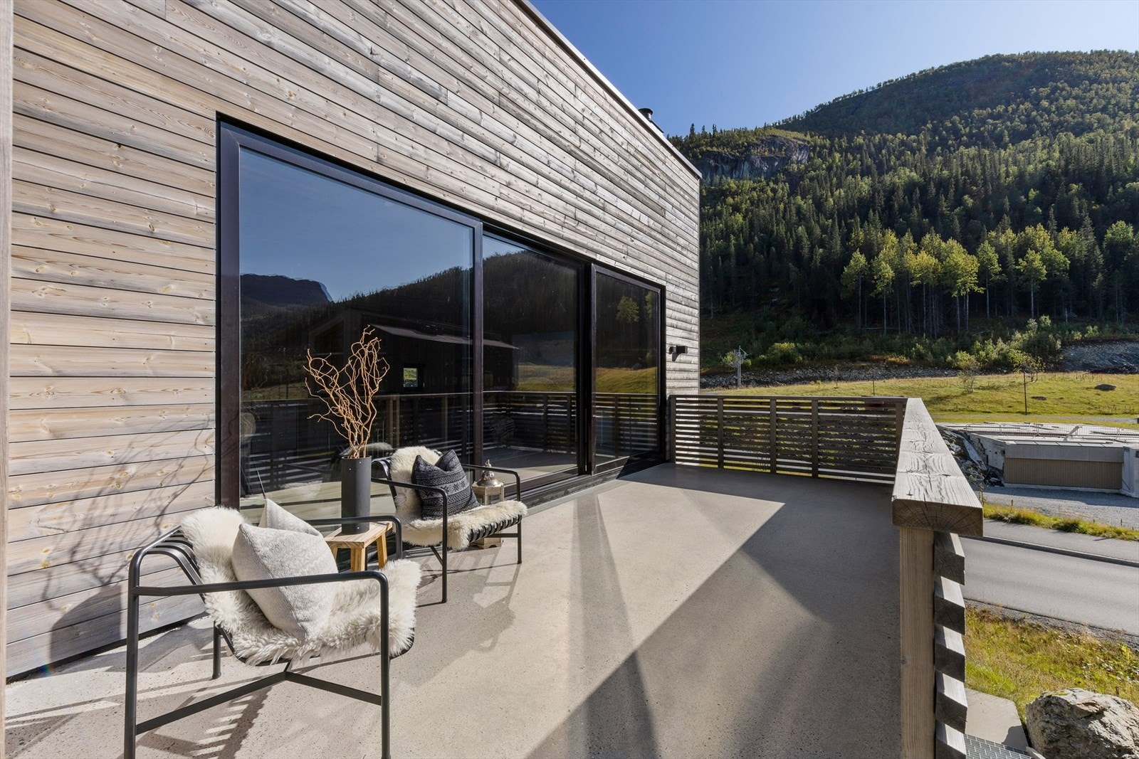 Terrasse på ca. 27 kvm med fantastisk utsikt! Galleribilde