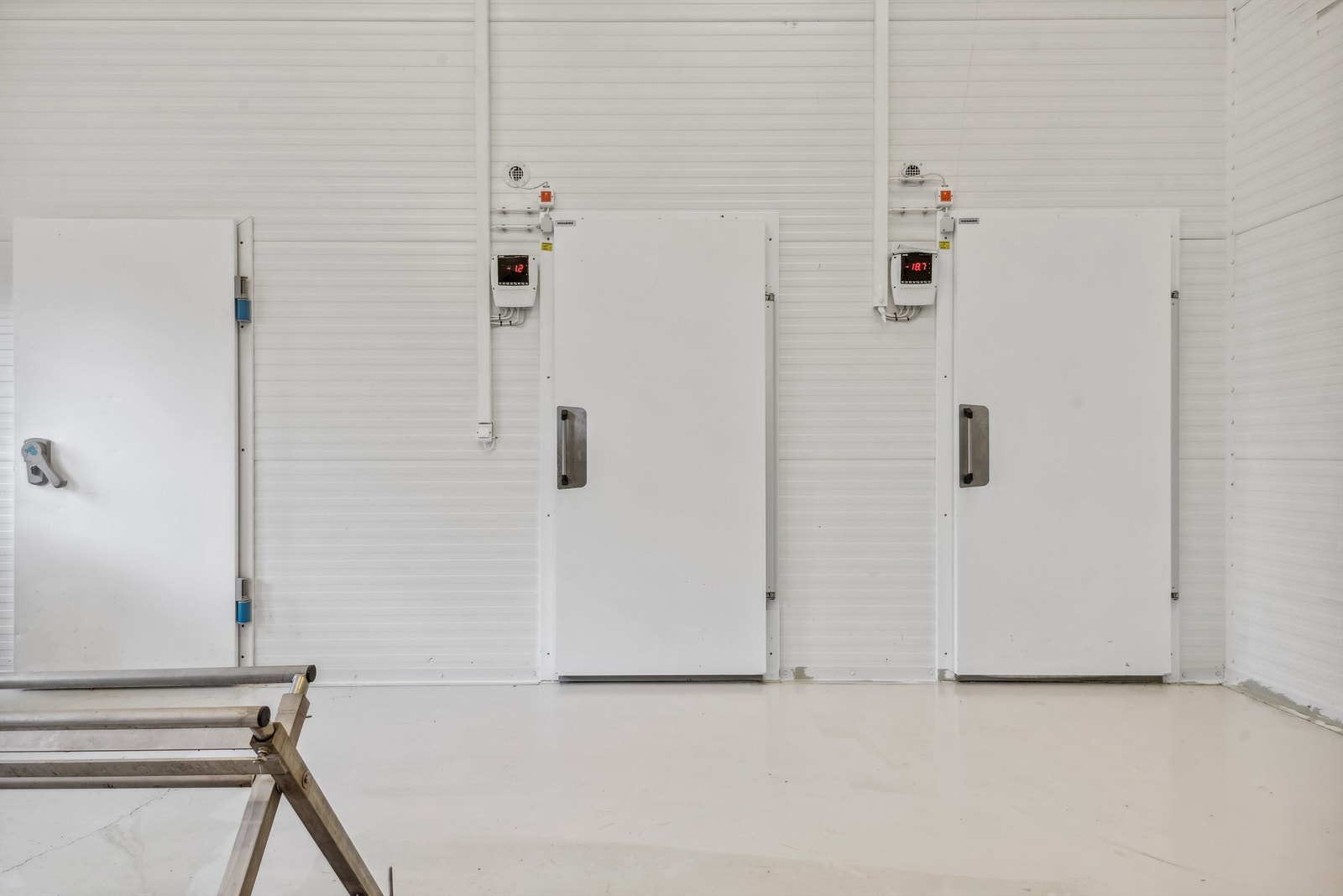 Inngang til kjøle- og fryserom viltkjøkken Galleribilde