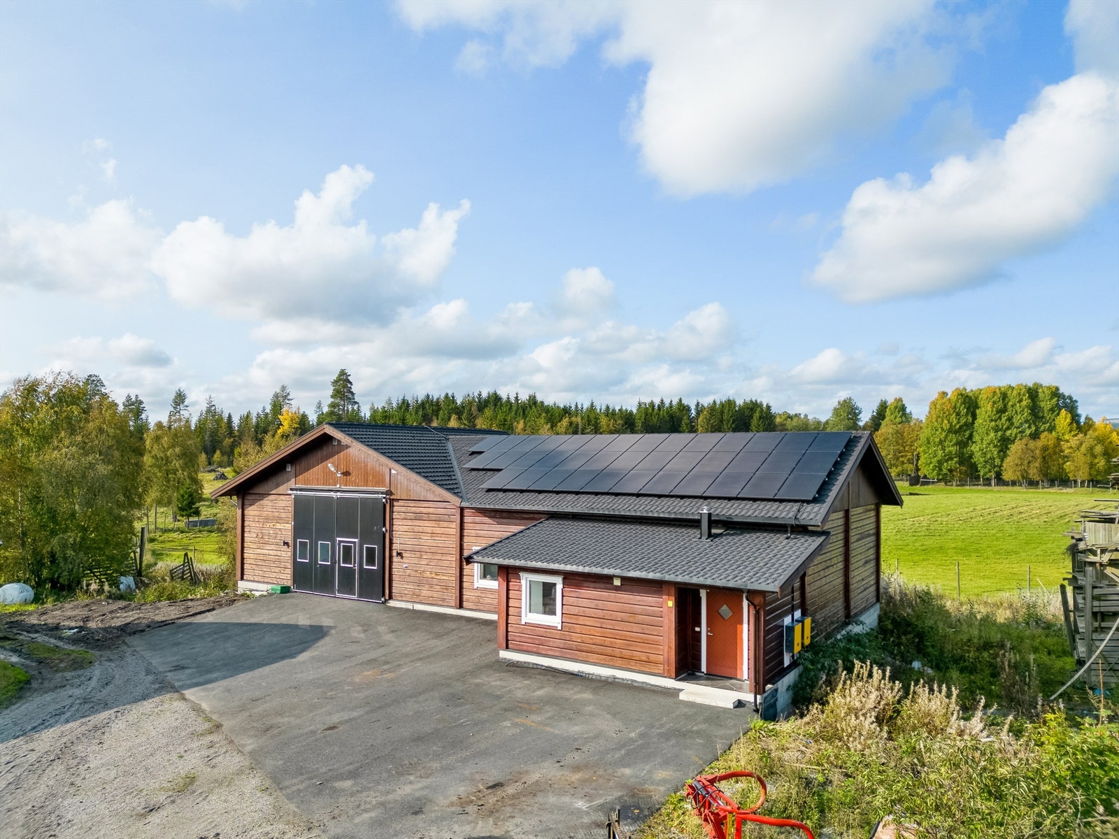 Viltslakteri, kjøkken, gårdsutsalg Galleribilde