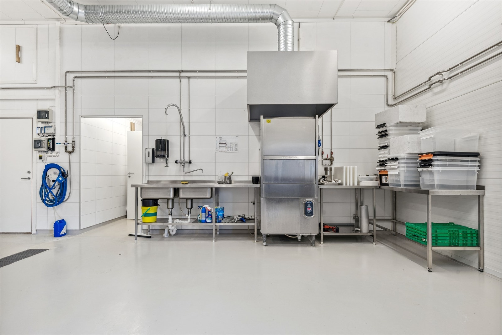 Industrivaskemaskin viltkjøkken Galleribilde