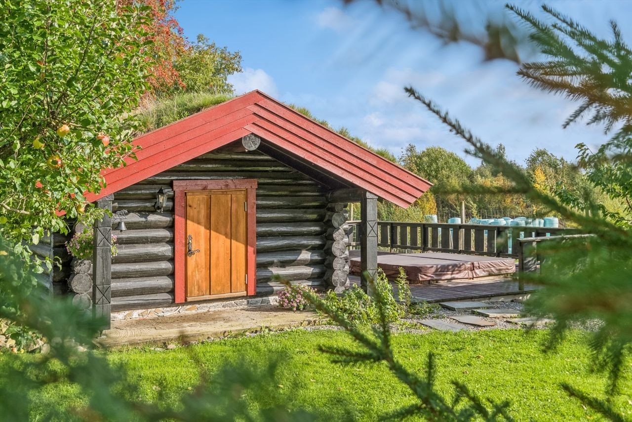 Anneks og badestamp Galleribilde