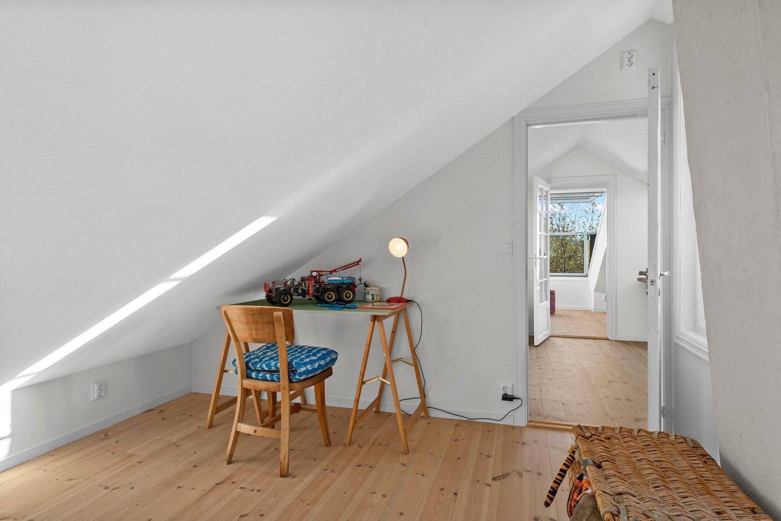 Fra det samme rommet på ca 10m2 Galleribilde