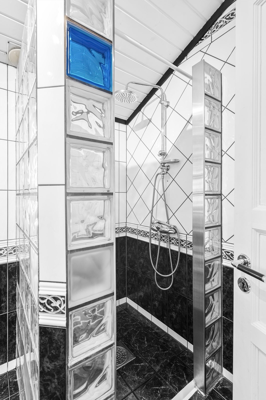 Dusjnisje Galleribilde