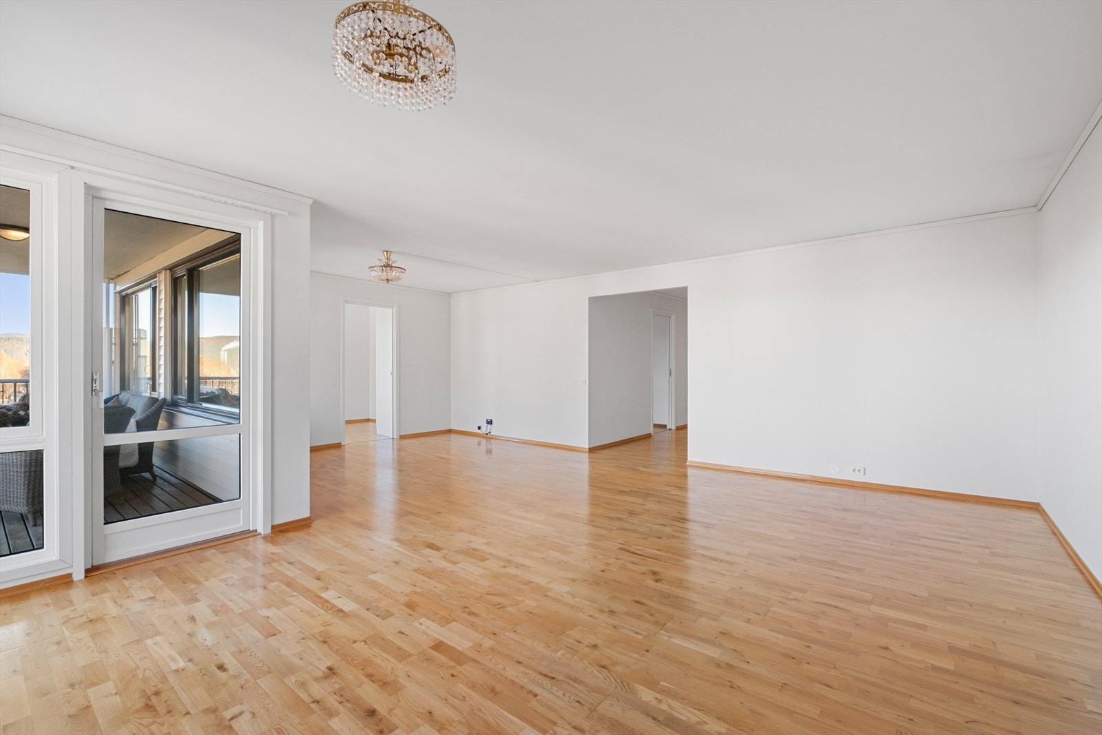 Stue | Utgang til veranda Galleribilde