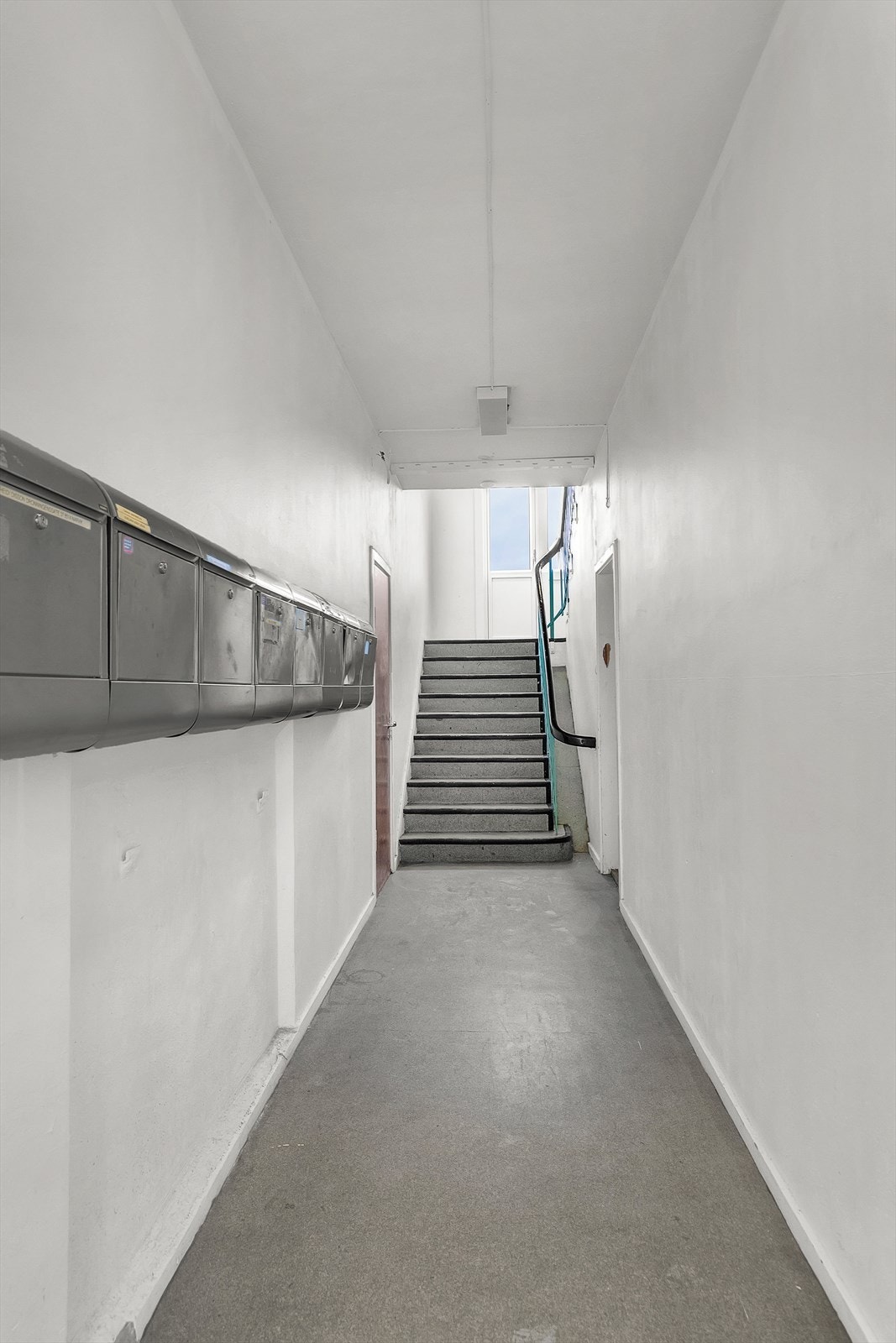 Oppgang i fellesareal Galleribilde