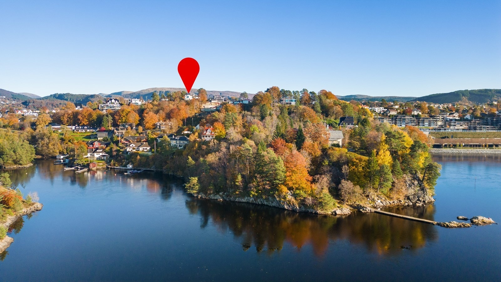 Boligen ligger på Hopsåsens høyeste punkt Galleribilde